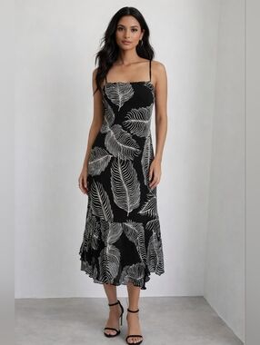 Eva Blue Summer dress, Chiffon Size 12, Adjustable straps Black White Leaf